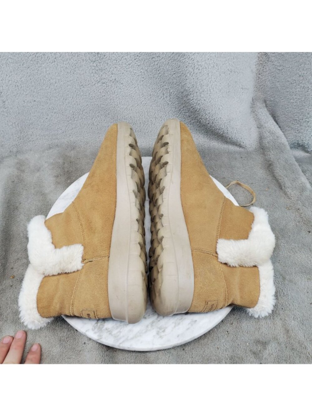 Skechers Shoes Womens Size 9 On The Go Joy Bundle Up Brown Suede Boots *Read* - Picture 6 of 10